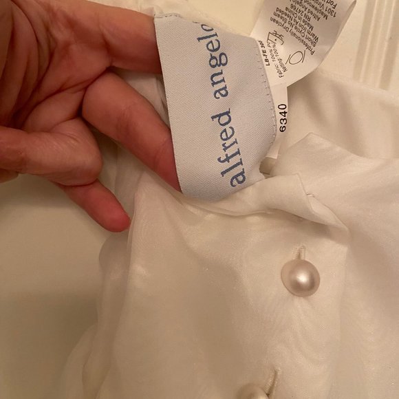 Flower Girl / First Communion Dress - Picture 3 of 6